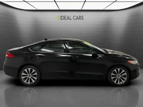 More photos of 2020 Ford Fusion 4d Sedan AWD SE at Ideal Cars - at Crismon Rd., AZ