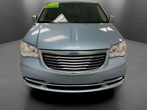 Photos of 2016 Chrysler Town & Country 4d Wagon Touring for sale in Mesa, AZ at Ideal Cars - at Crismon Rd.