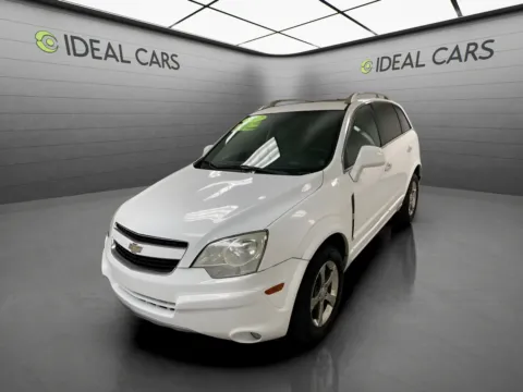 White 2012 Chevrolet Captiva Sport 4d SUV AWD LTZ for sale in Mesa, AZ