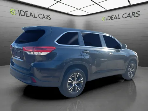 More photos of 2019 Toyota Highlander LE at Ideal Cars - at Crismon Rd., AZ