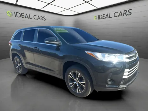 Another view of 2019 Toyota Highlander LE for sale in Mesa, AZ at Ideal Cars - at Crismon Rd.