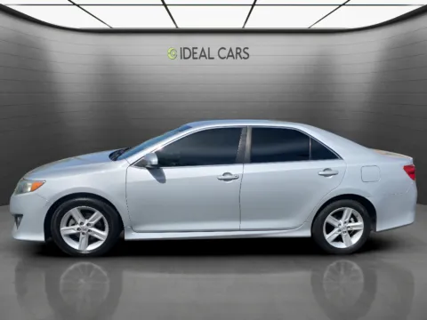 Photos of 2014 Toyota Camry SE for sale in Mesa, AZ at Ideal Cars - at Crismon Rd.