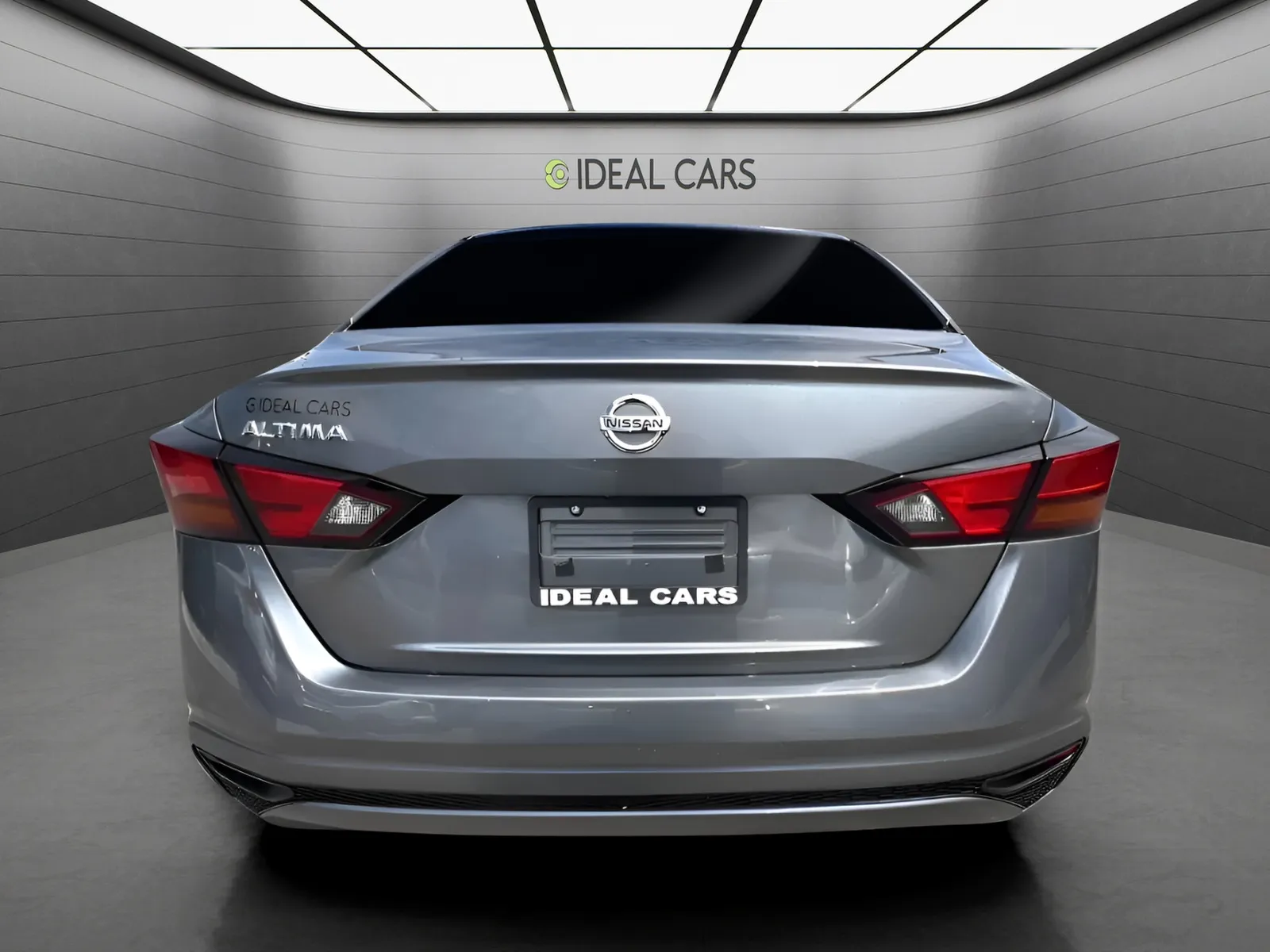 Nissan Altima photo 7