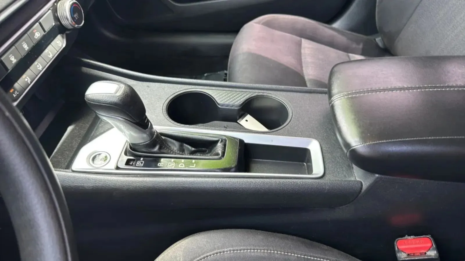 Nissan Altima photo 21