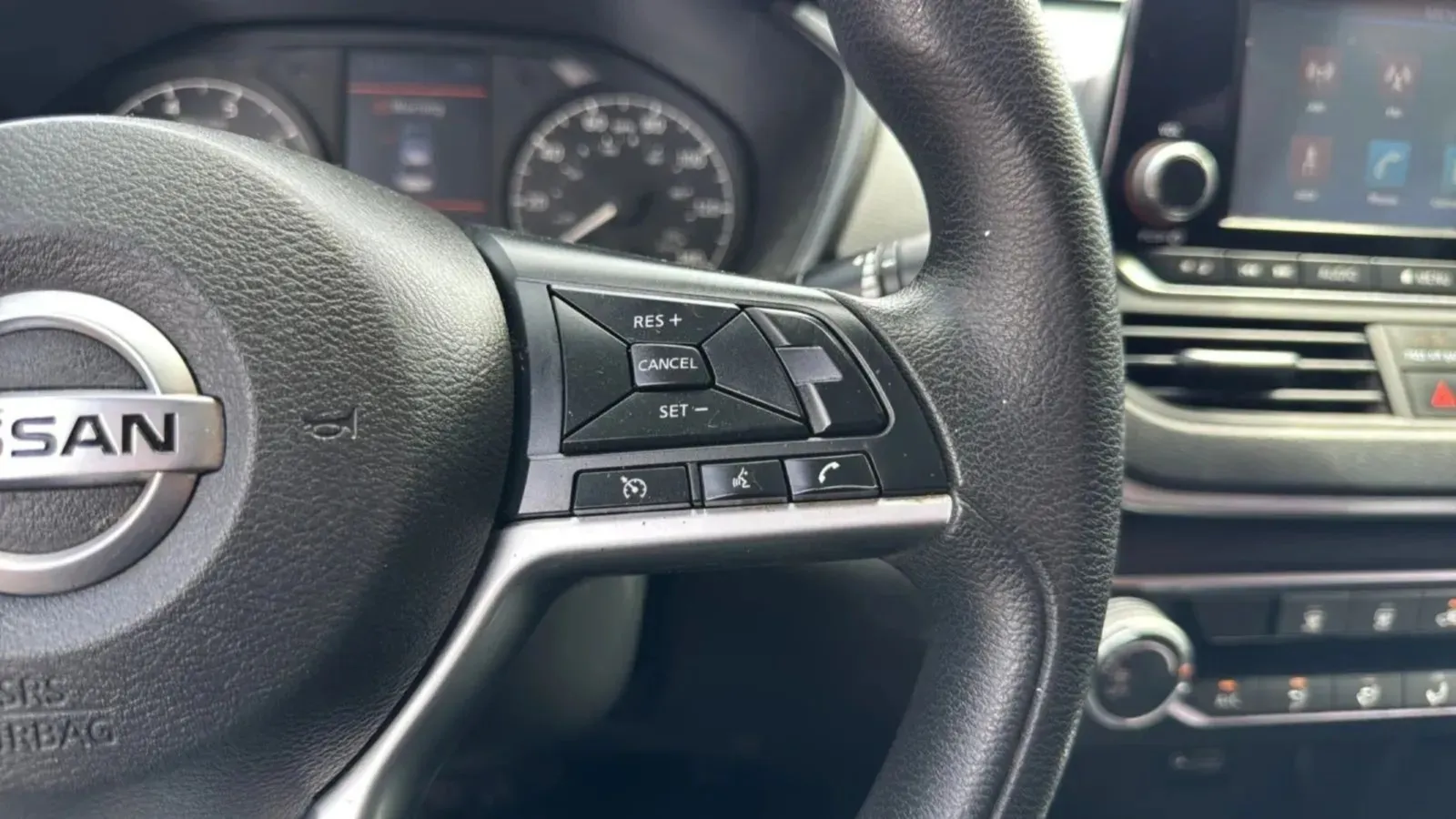 Nissan Altima photo 28