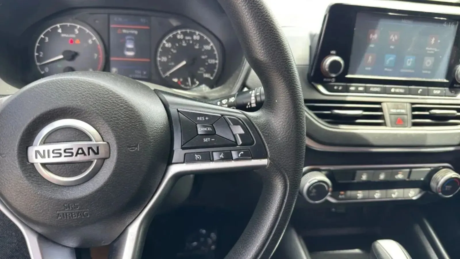 Nissan Altima photo 22