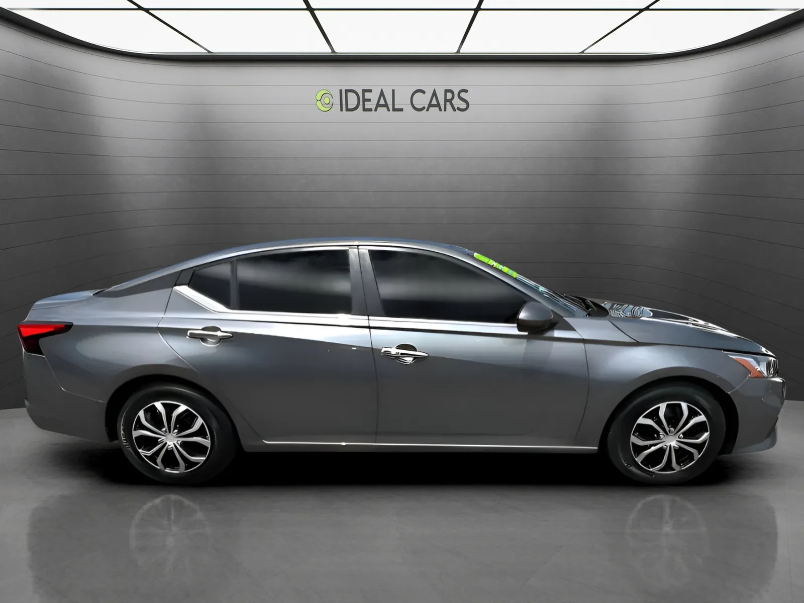 Nissan Altima photo 4