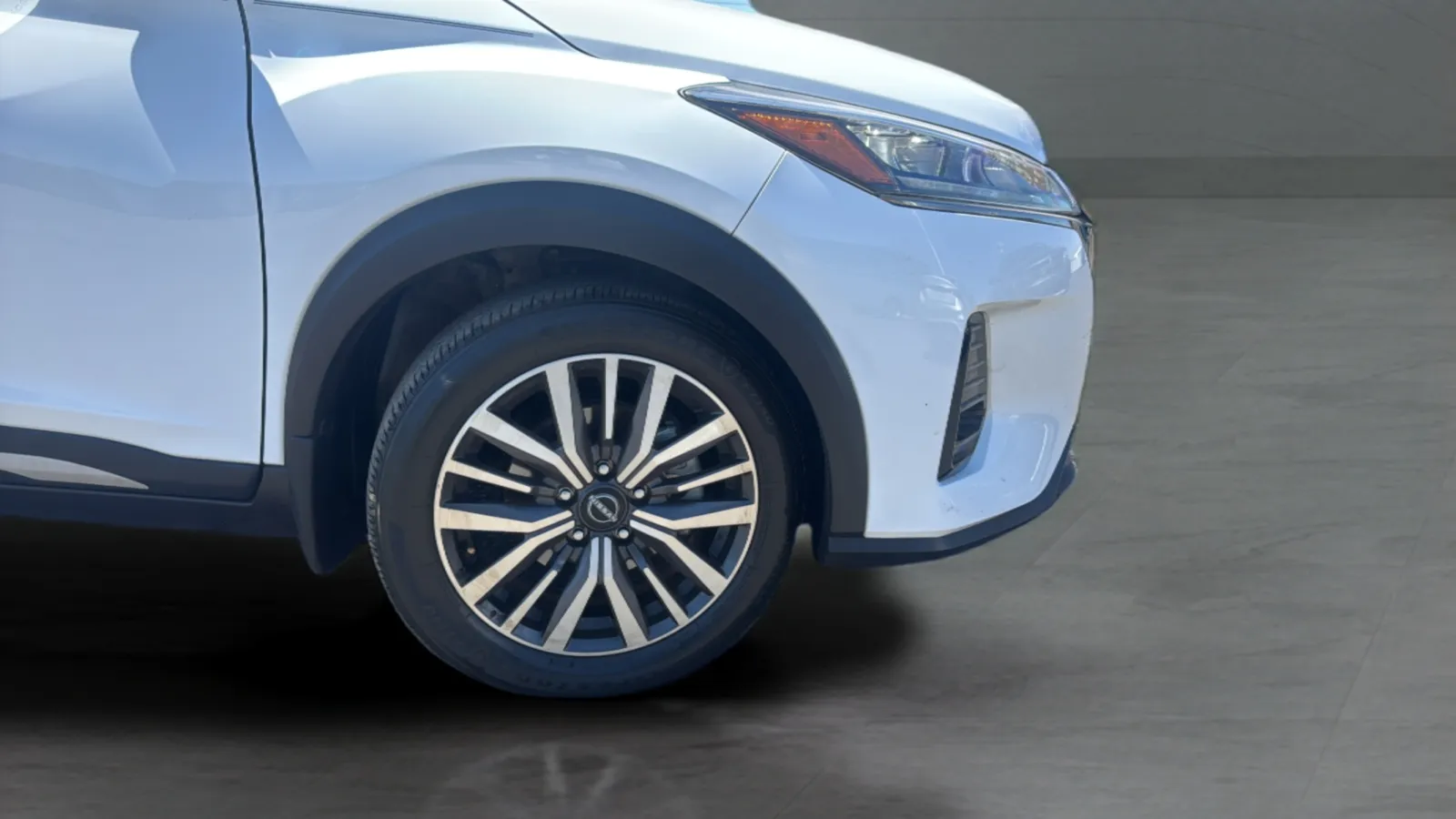 2024 Nissan Kicks SR - Photo 22