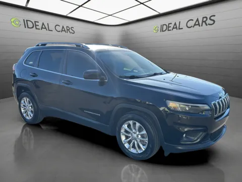 Another view of 2019 Jeep Cherokee Latitude for sale in Mesa, AZ at Ideal Cars - at Crismon Rd.