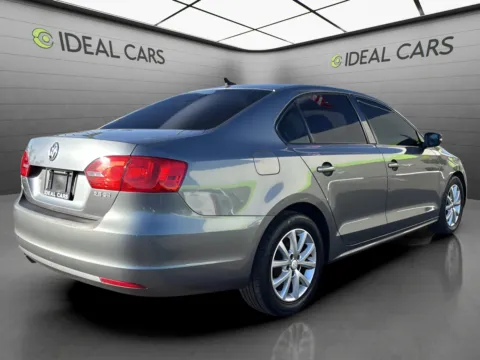 More photos of 2012 Volkswagen Jetta SE PZEV at Ideal Cars - at Crismon Rd., AZ