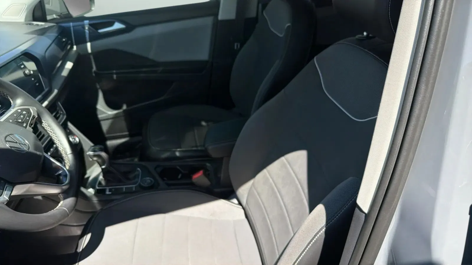 Volkswagen Taos photo 25
