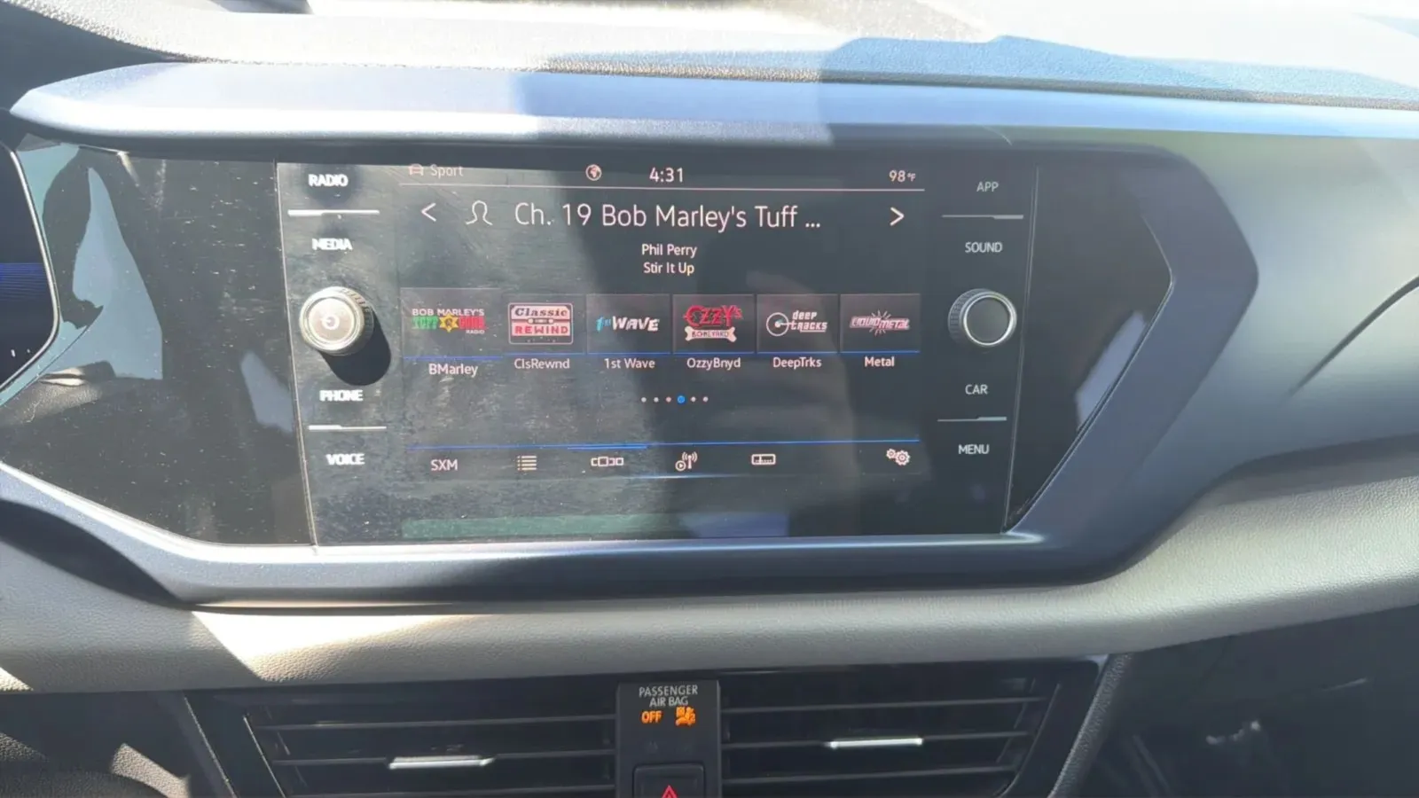 Volkswagen Taos photo 14