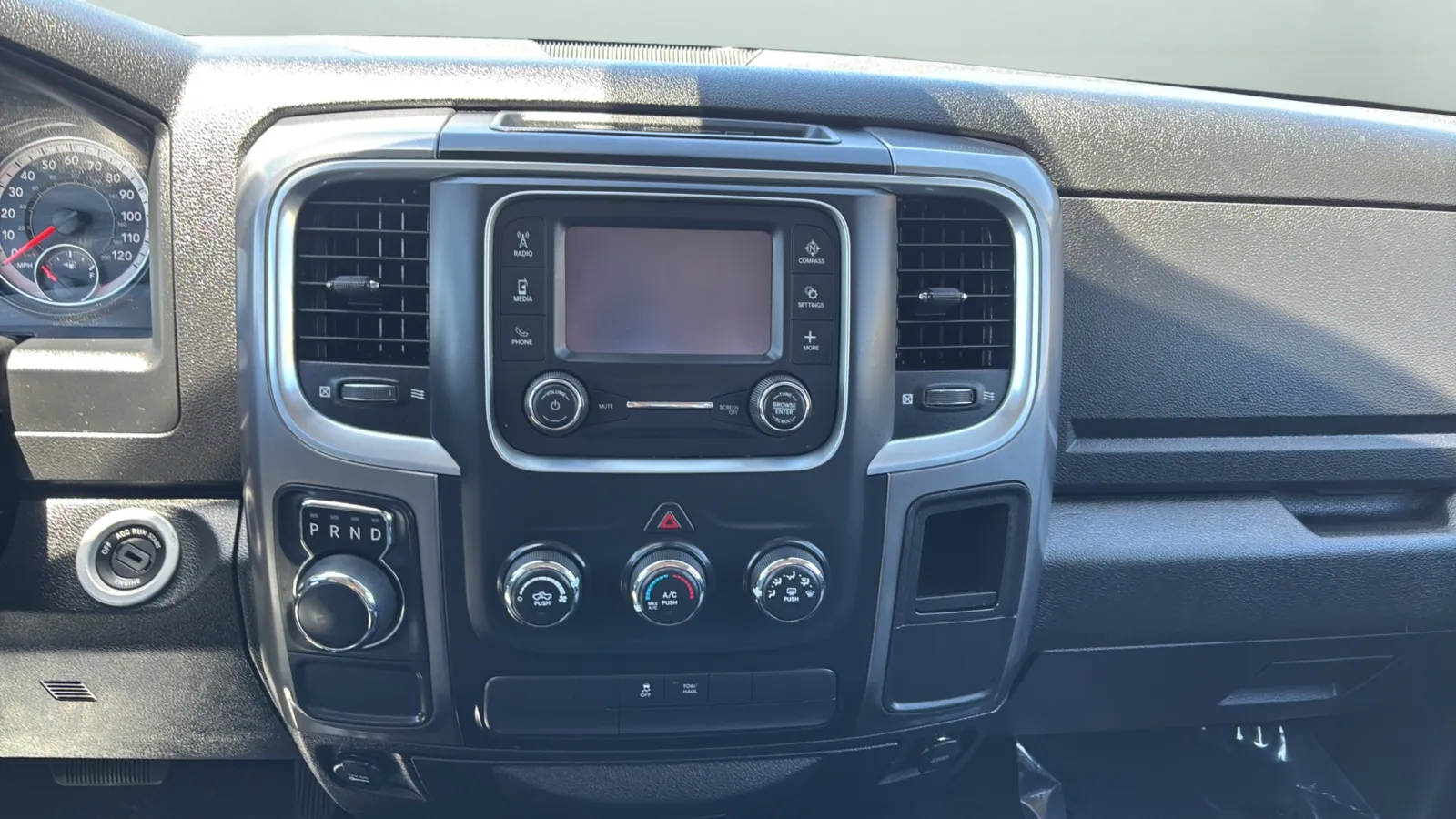 2021 RAM Ram 1500 Classic SLT - Photo 16