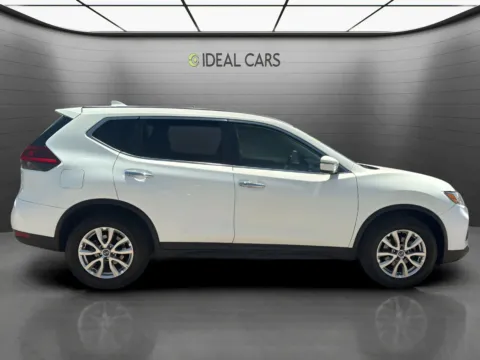 More photos of 2020 Nissan Rogue SV at Ideal Cars - at Crismon Rd., AZ