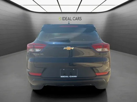 More photos of 2021 Chevrolet Trailblazer LS at Ideal Cars - at Crismon Rd., AZ