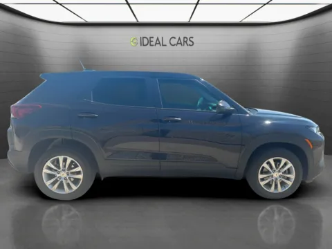 More photos of 2021 Chevrolet Trailblazer LS at Ideal Cars - at Crismon Rd., AZ