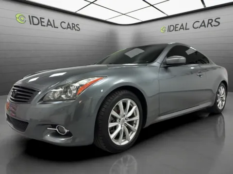 Gray 2015 INFINITI Q60 Coupe Journey for sale in Mesa, AZ