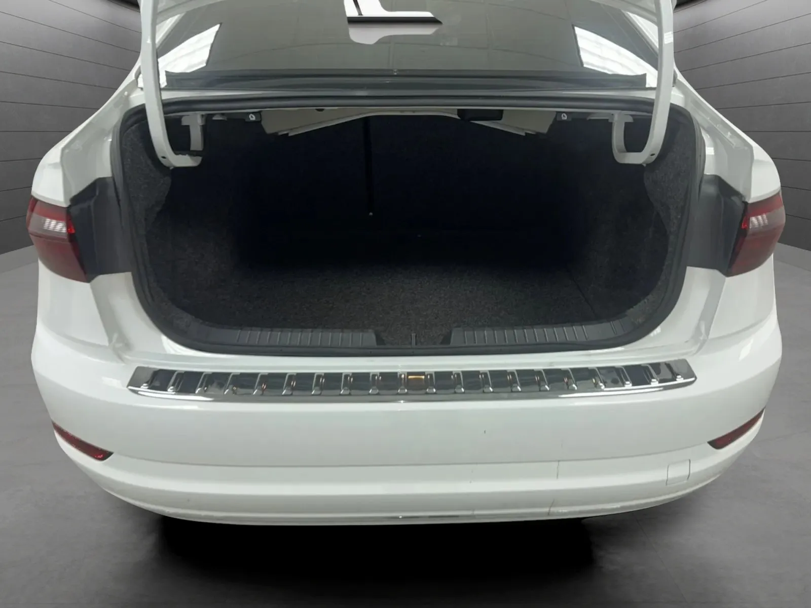 Volkswagen Jetta photo 14