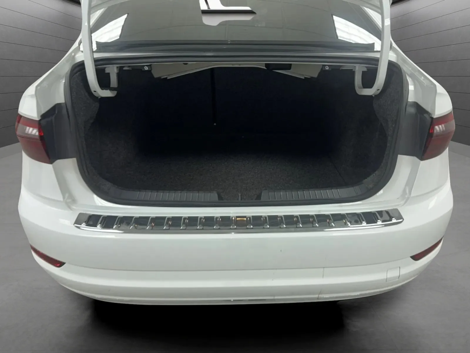 Volkswagen Jetta photo 36
