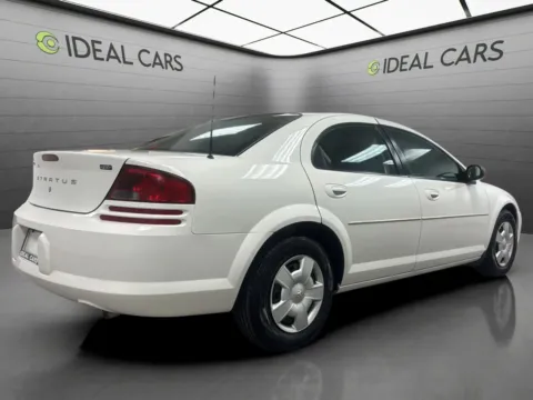 More photos of 2006 Dodge Stratus SXT at Ideal Cars - at Crismon Rd., AZ