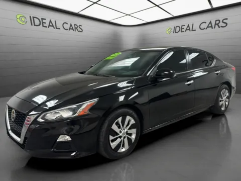 Black 2020 Nissan Altima 2.5 S for sale in Mesa, AZ