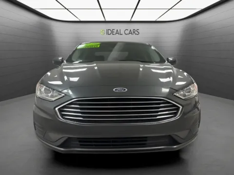 Photos of 2020 Ford Fusion SE for sale in Mesa, AZ at Ideal Cars - at Crismon Rd.