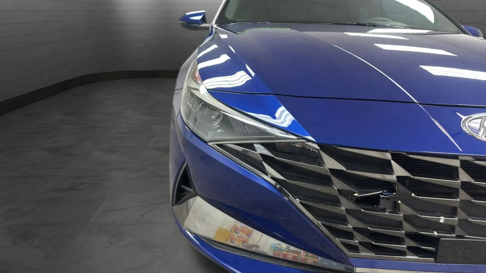 Hyundai Elantra photo 30