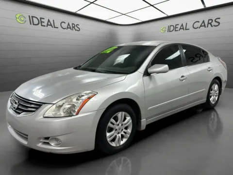 Silver 2012 Nissan Altima 2.5 S for sale in Mesa, AZ