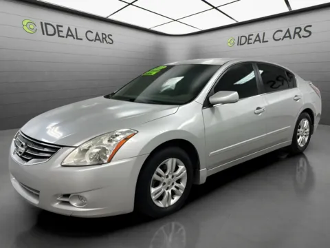 Silver 2012 Nissan Altima 2.5 S for sale in Mesa, AZ