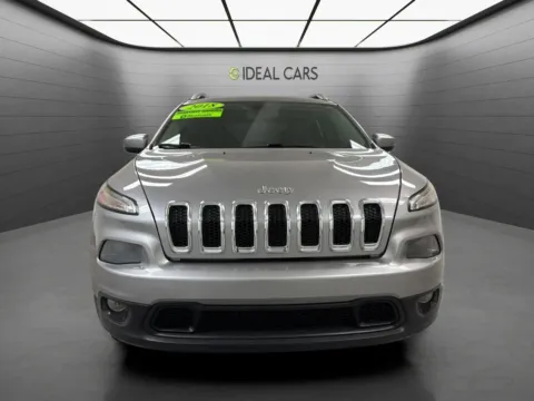 Photos of 2018 Jeep Cherokee Latitude Plus for sale in Mesa, AZ at Ideal Cars - at Crismon Rd.