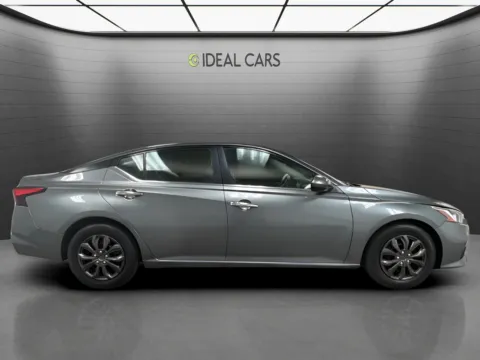 More photos of 2021 Nissan Altima 2.5 S at Ideal Cars - at Crismon Rd., AZ