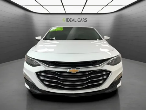 Photos of 2022 Chevrolet Malibu LT for sale in Mesa, AZ at Ideal Cars - at Crismon Rd.