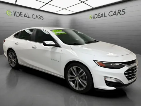Another view of 2022 Chevrolet Malibu LT for sale in Mesa, AZ at Ideal Cars - at Crismon Rd.