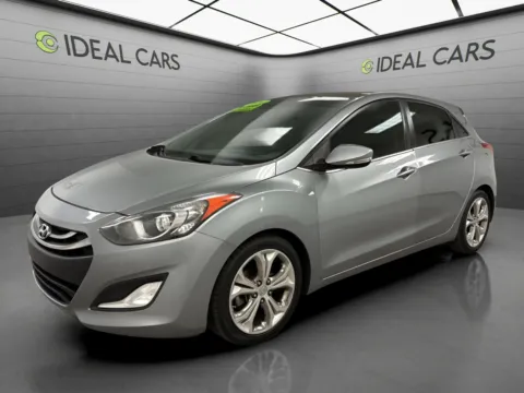 Silver 2014 Hyundai ELANTRA GT for sale in Mesa, AZ