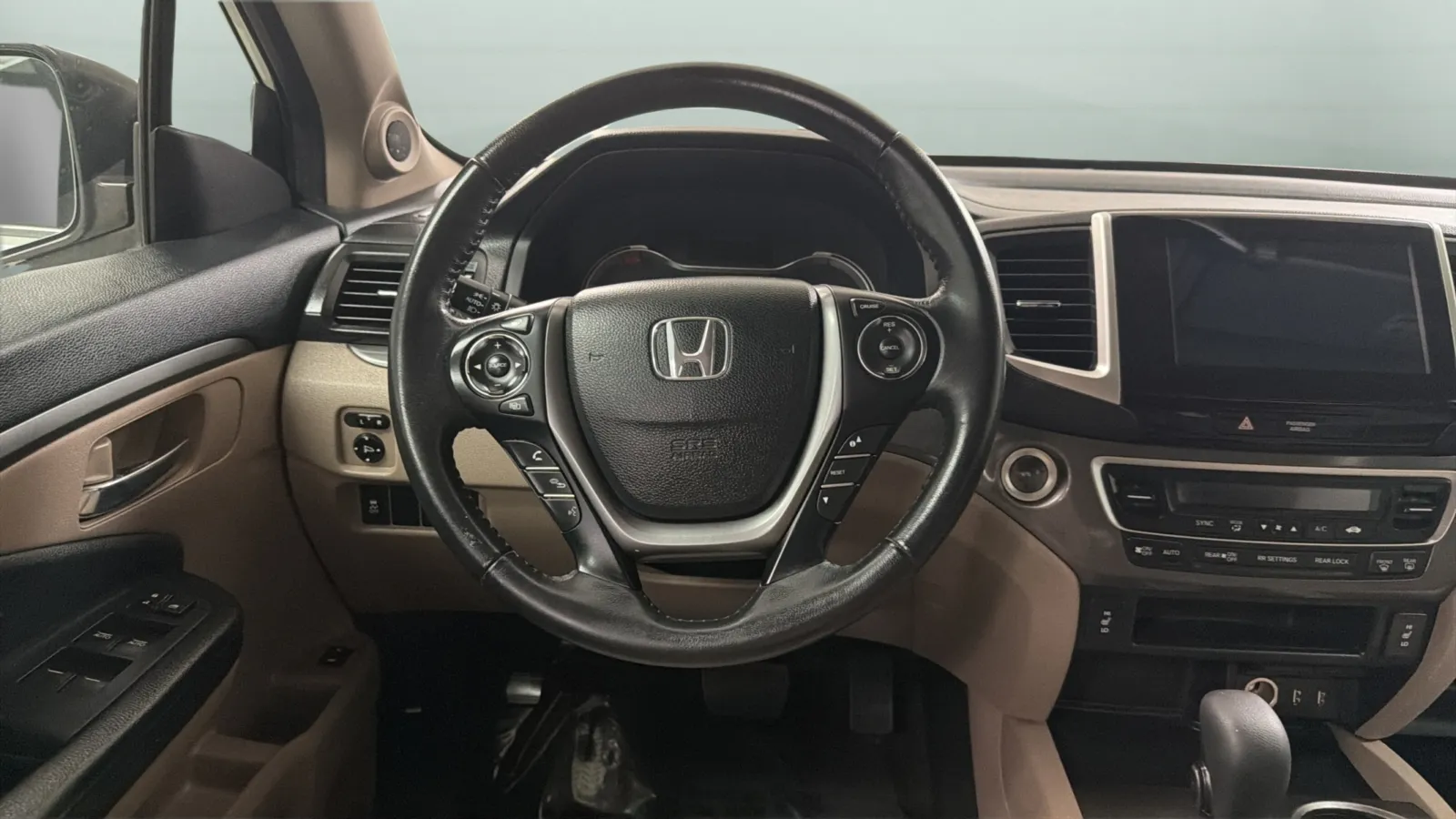 Honda Pilot photo 10