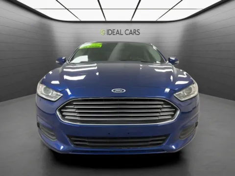 Photos of 2016 Ford Fusion SE for sale in Mesa, AZ at Ideal Cars - at Crismon Rd.