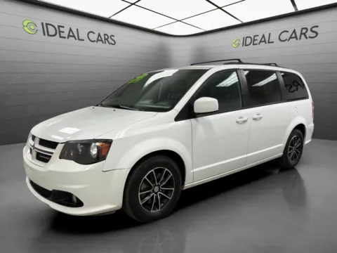 White 2019 Dodge Grand Caravan GT for sale in Mesa, AZ
