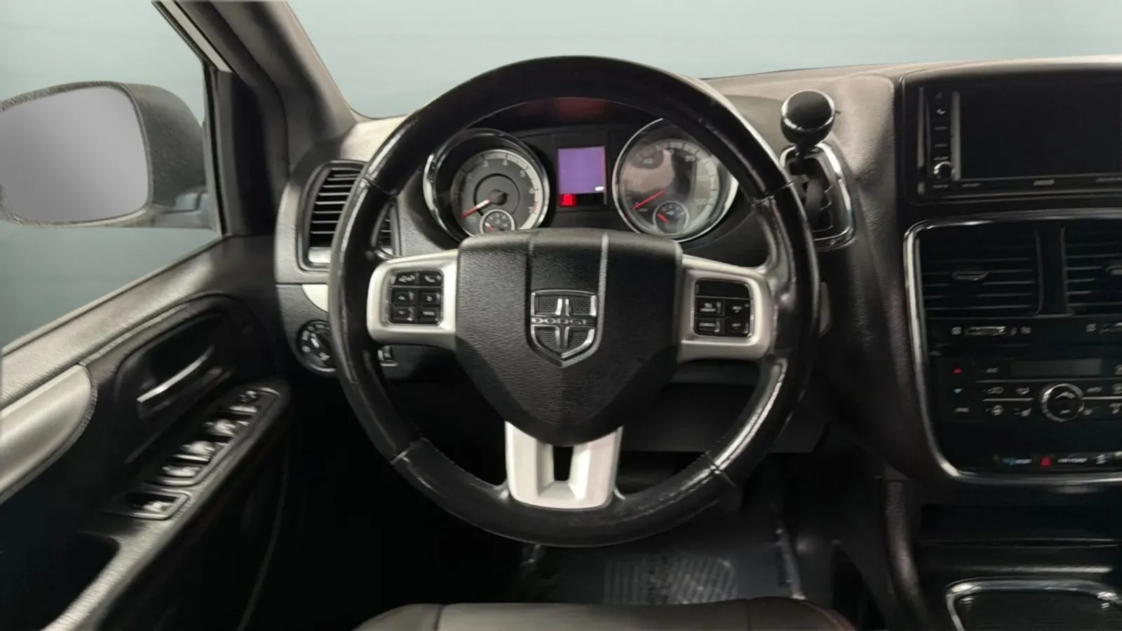 Dodge Grand Caravan photo 10