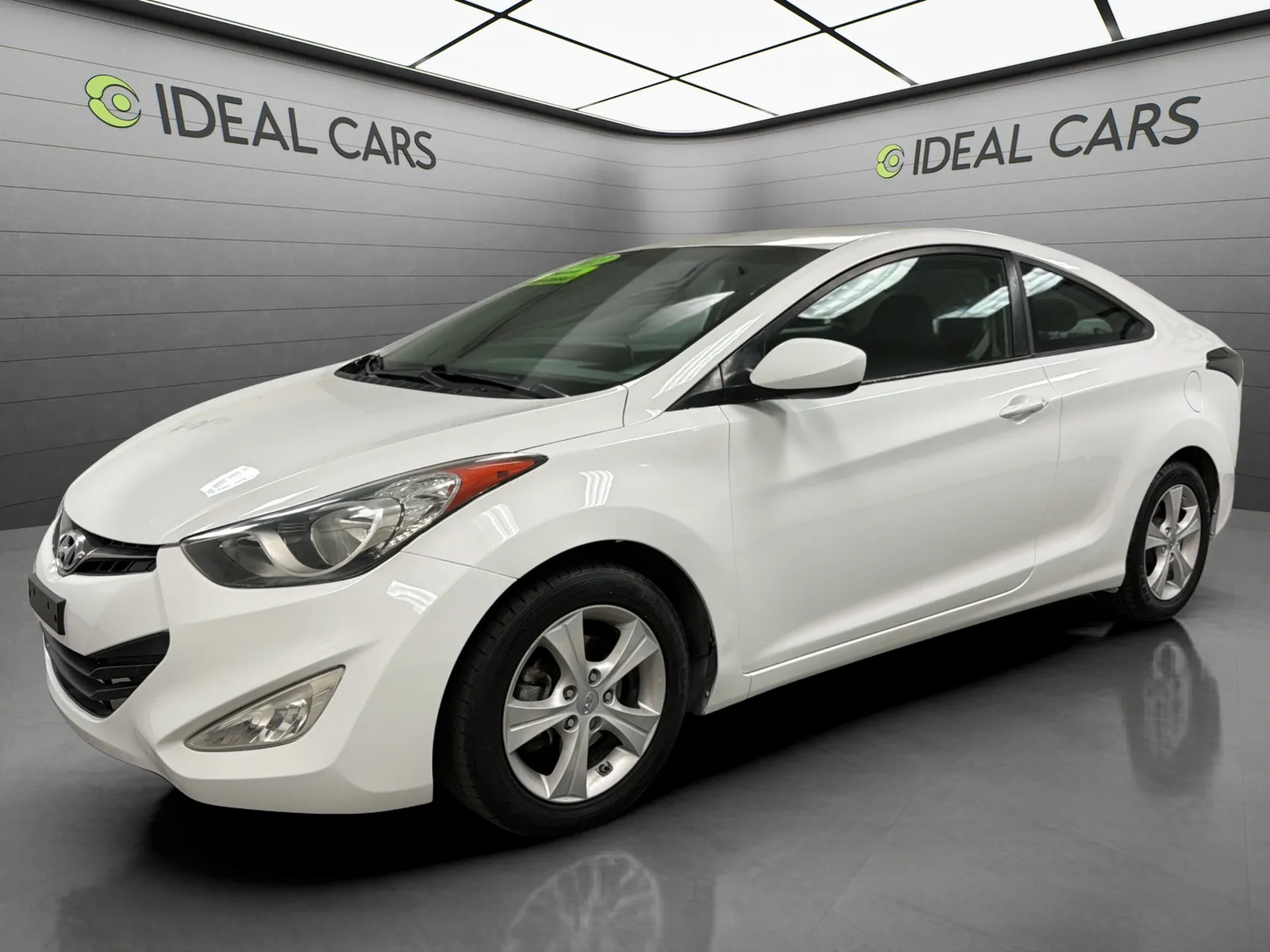 2013 Hyundai Elantra Coupe 1.8 GS 6-Speed M/T's photo