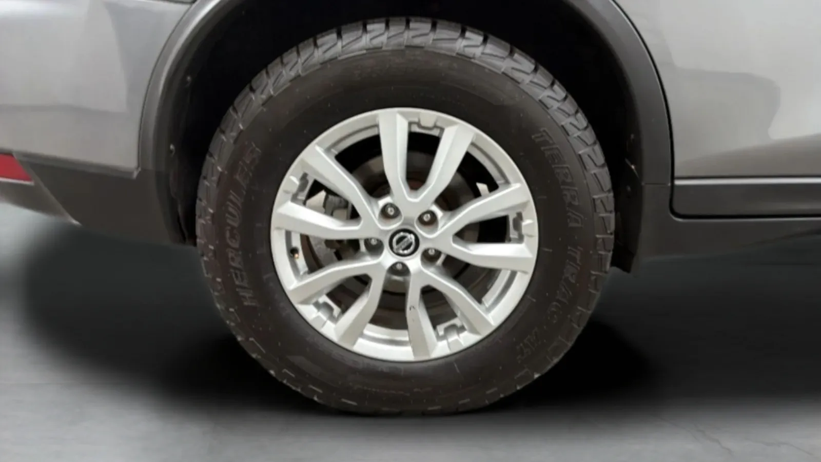 Nissan Rogue photo 24