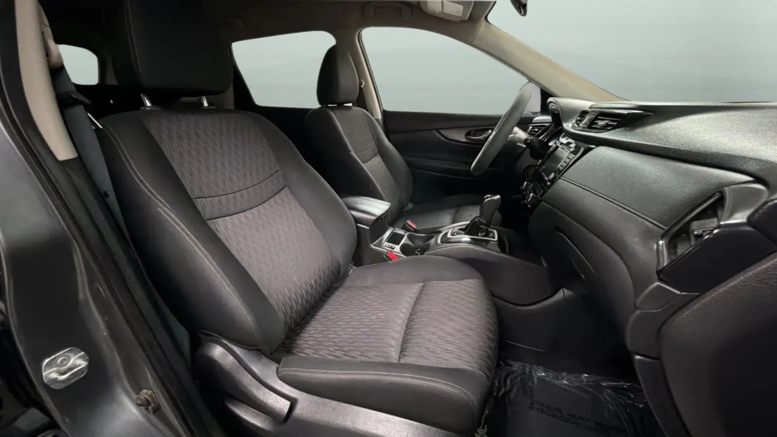 Nissan Rogue photo 20