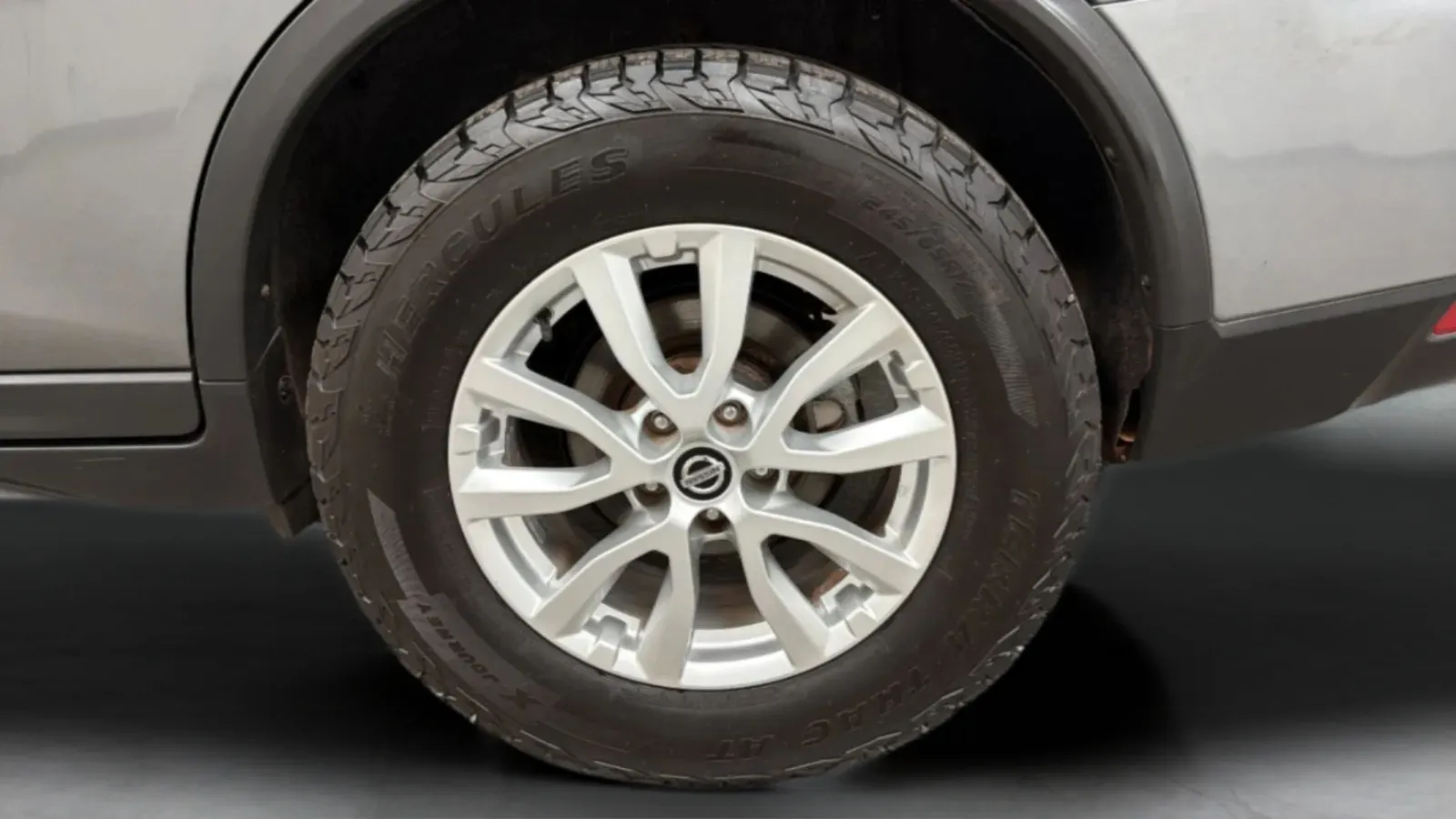 Nissan Rogue photo 27