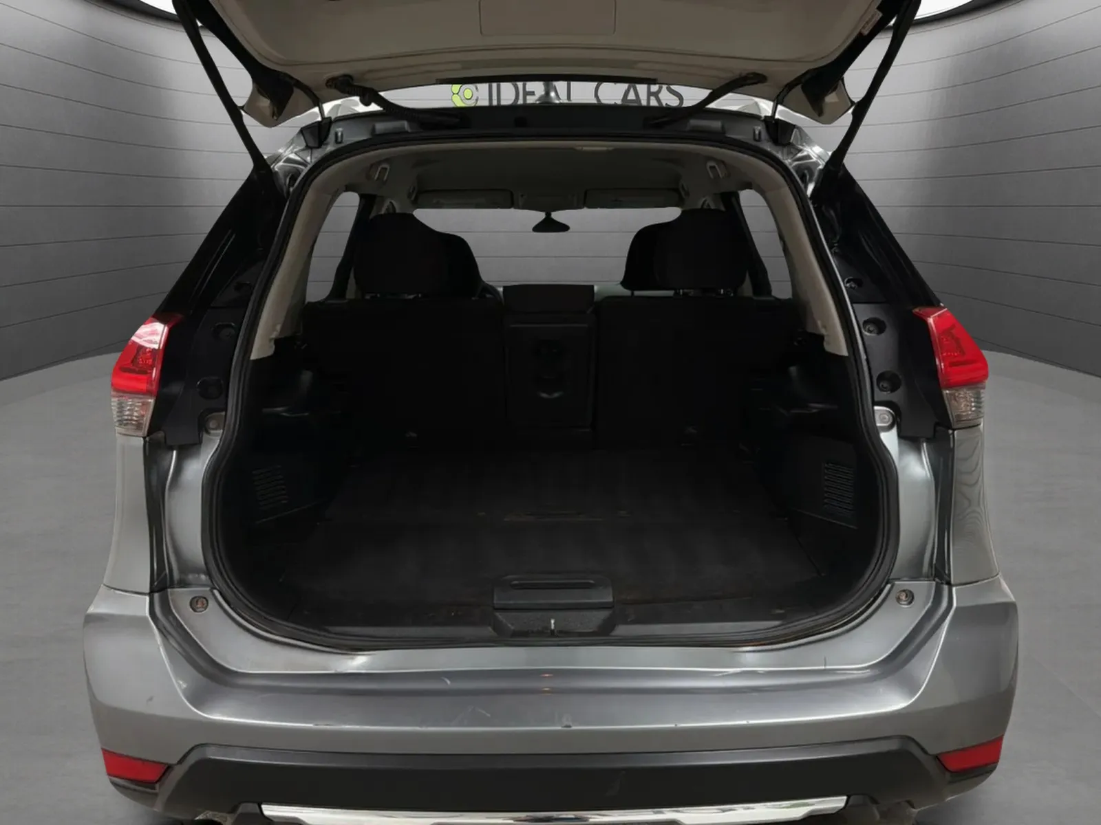 Nissan Rogue photo 18