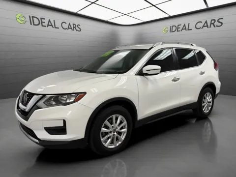 White 2020 Nissan Rogue SV for sale in Mesa, AZ
