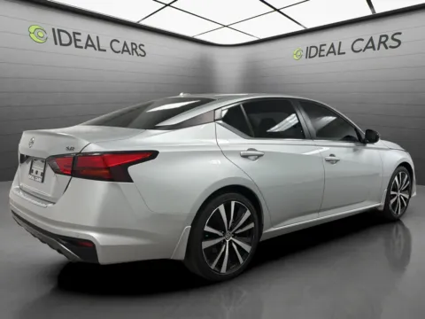 More photos of 2022 Nissan Altima 2.5 SR at Ideal Cars - at Crismon Rd., AZ