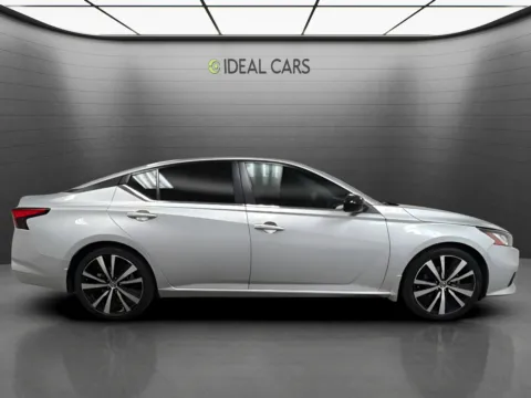 More photos of 2022 Nissan Altima 2.5 SR at Ideal Cars - at Crismon Rd., AZ