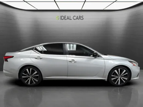 More photos of 2022 Nissan Altima 2.5 SR at Ideal Cars - at Crismon Rd., AZ