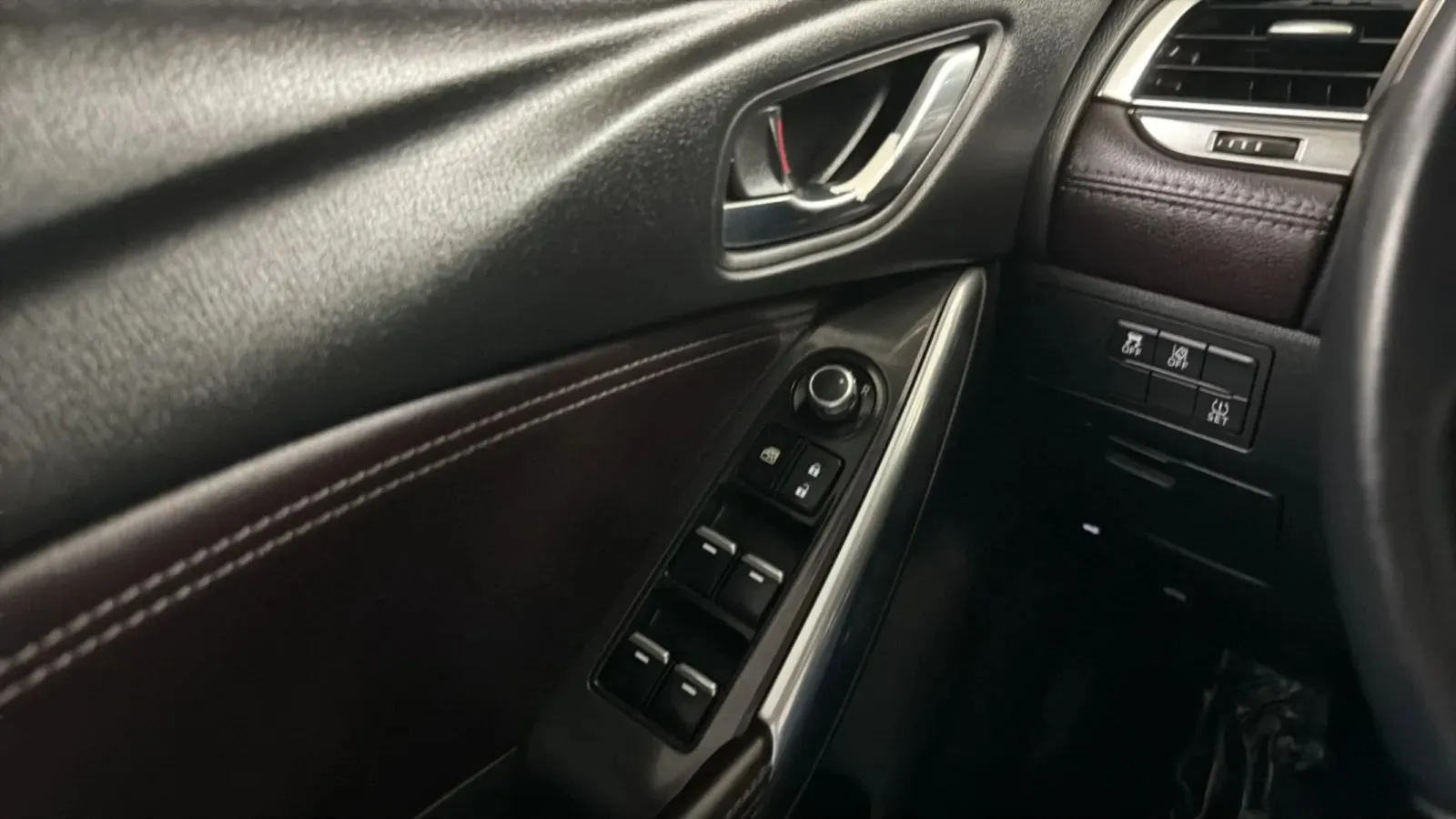 Mazda Mazda6 photo 15