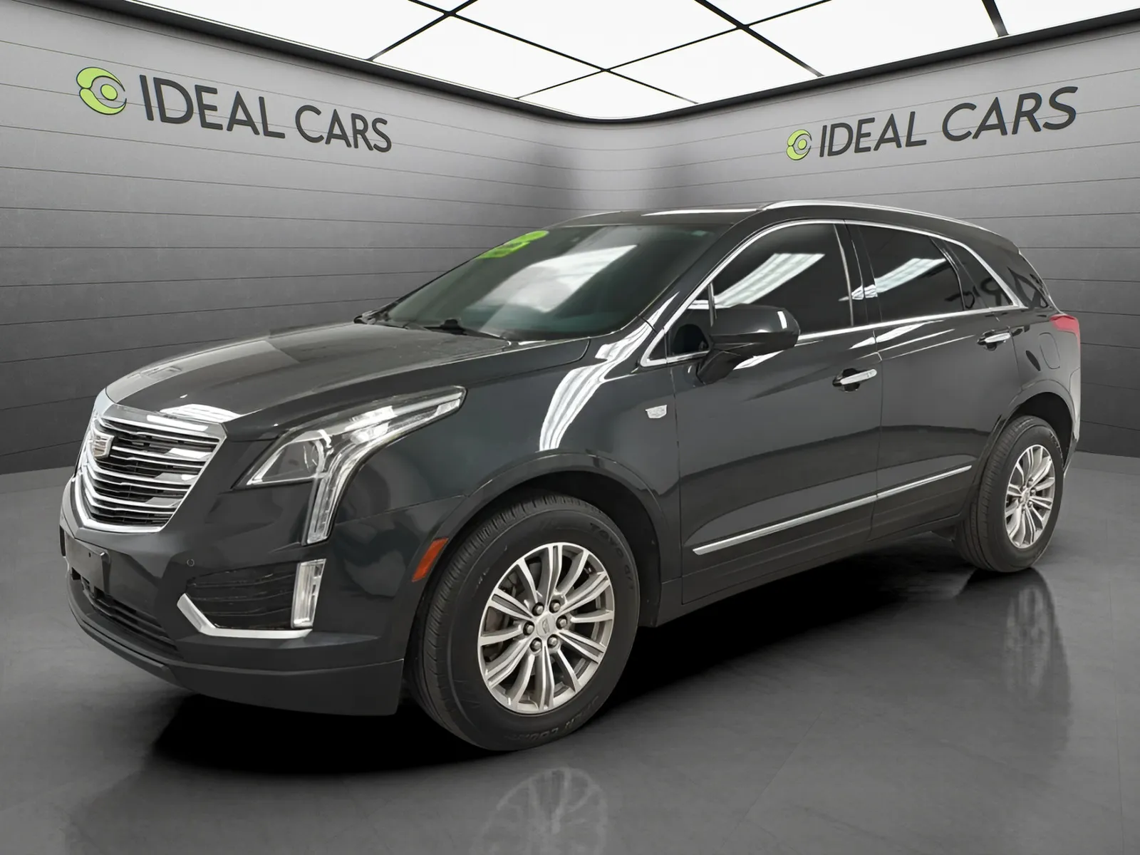 Black 2019 Cadillac XT5 Luxury for sale in Mesa, AZ
