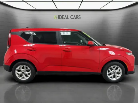 More photos of 2020 Kia Soul S at Ideal Cars - at Crismon Rd., AZ